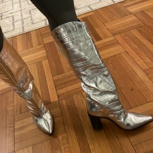 Silver metallic crocodile Schutz knee high boots size 7.5 like new